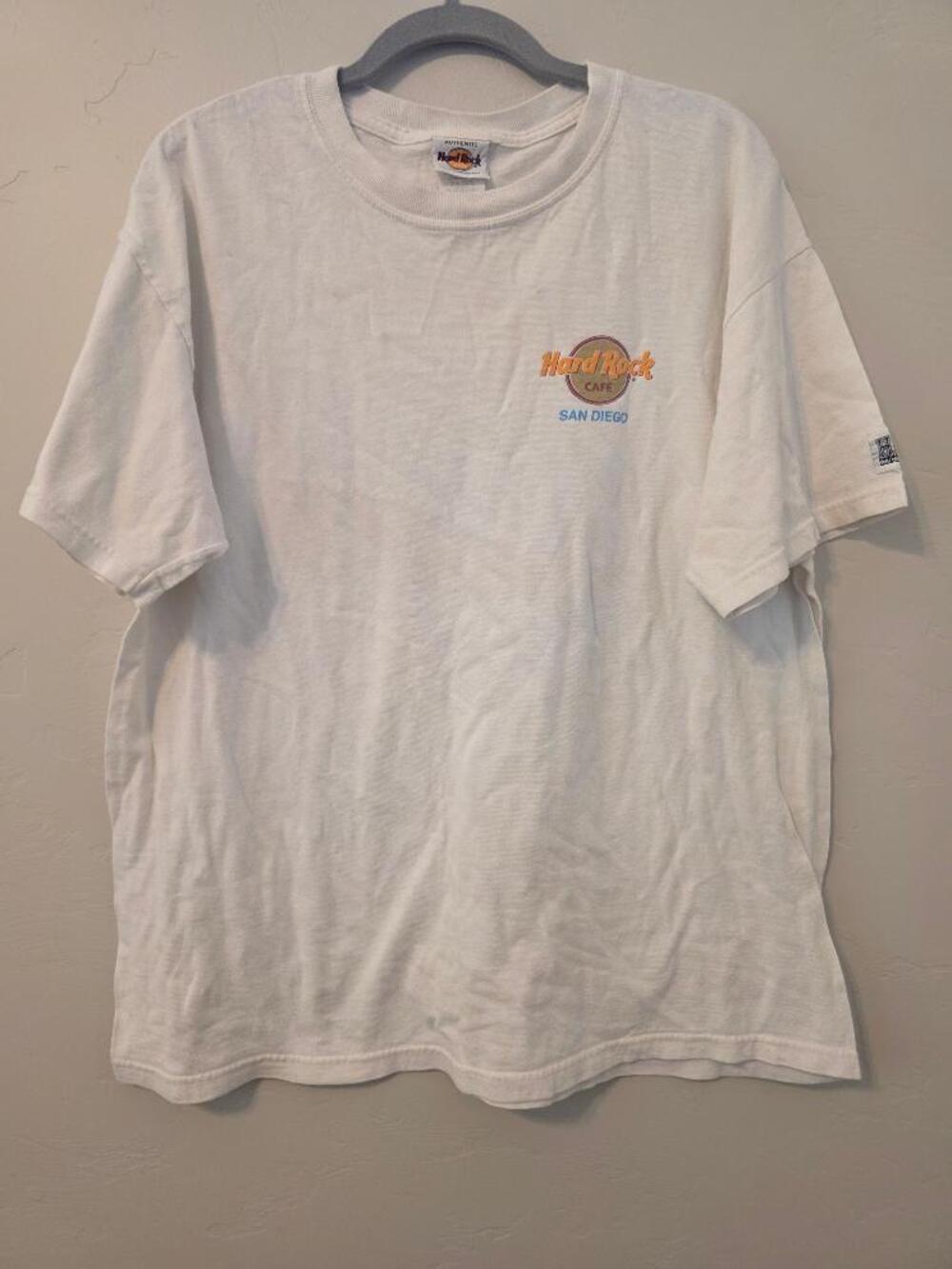 Hard Rock Cafe San Diego Hippie Graphic T Shirt Large White Guitar Floral